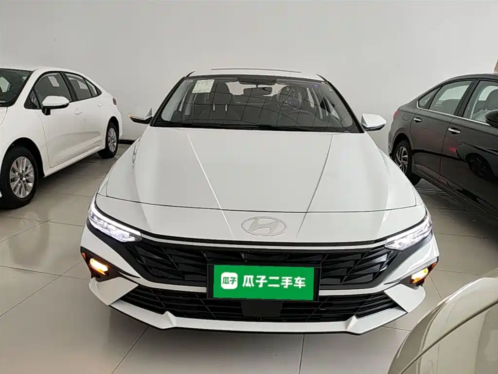 Hyundai Elantra 2026 — фото 3