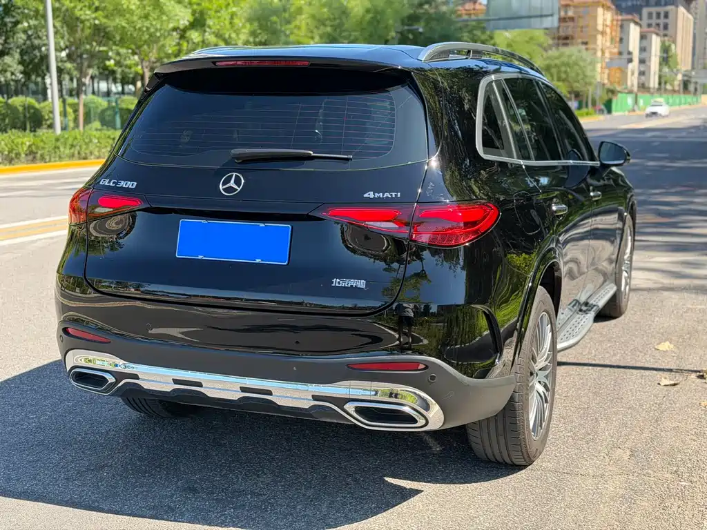 Mercedes-Benz GLC 2023 — фото 32