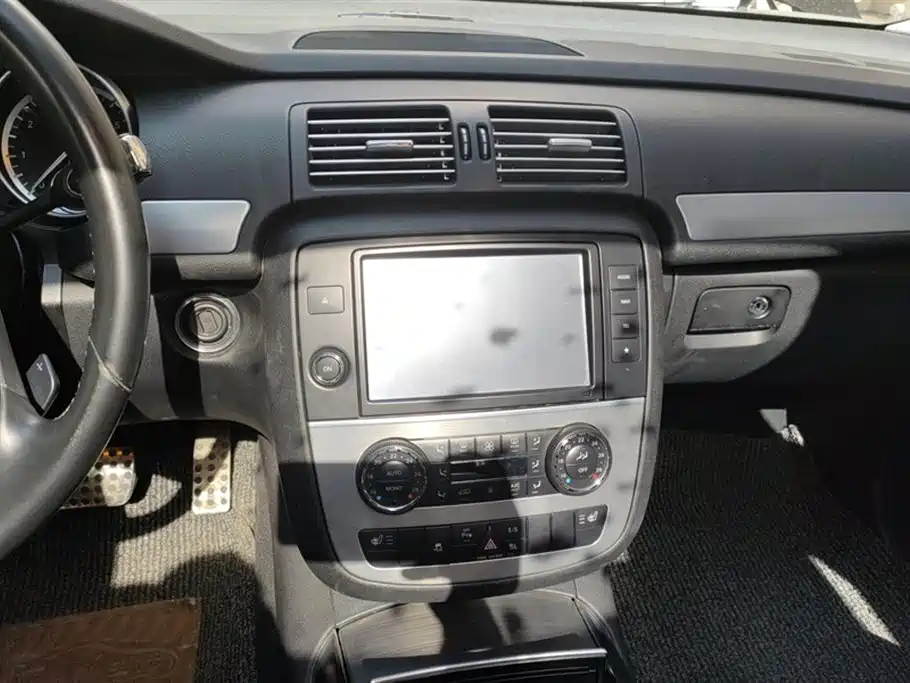 Mercedes-Benz R-Class 2015 — фото 13