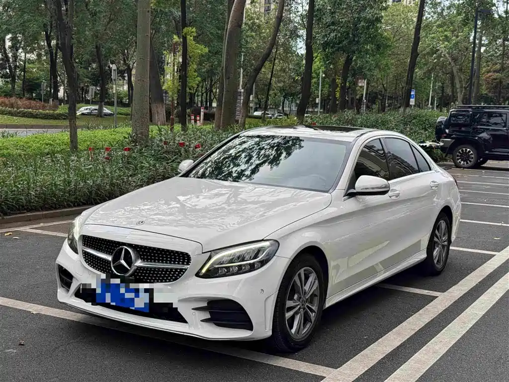 Mercedes-Benz C-Class 2019