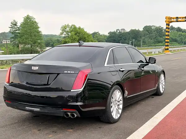 Cadillac CT6 2018
