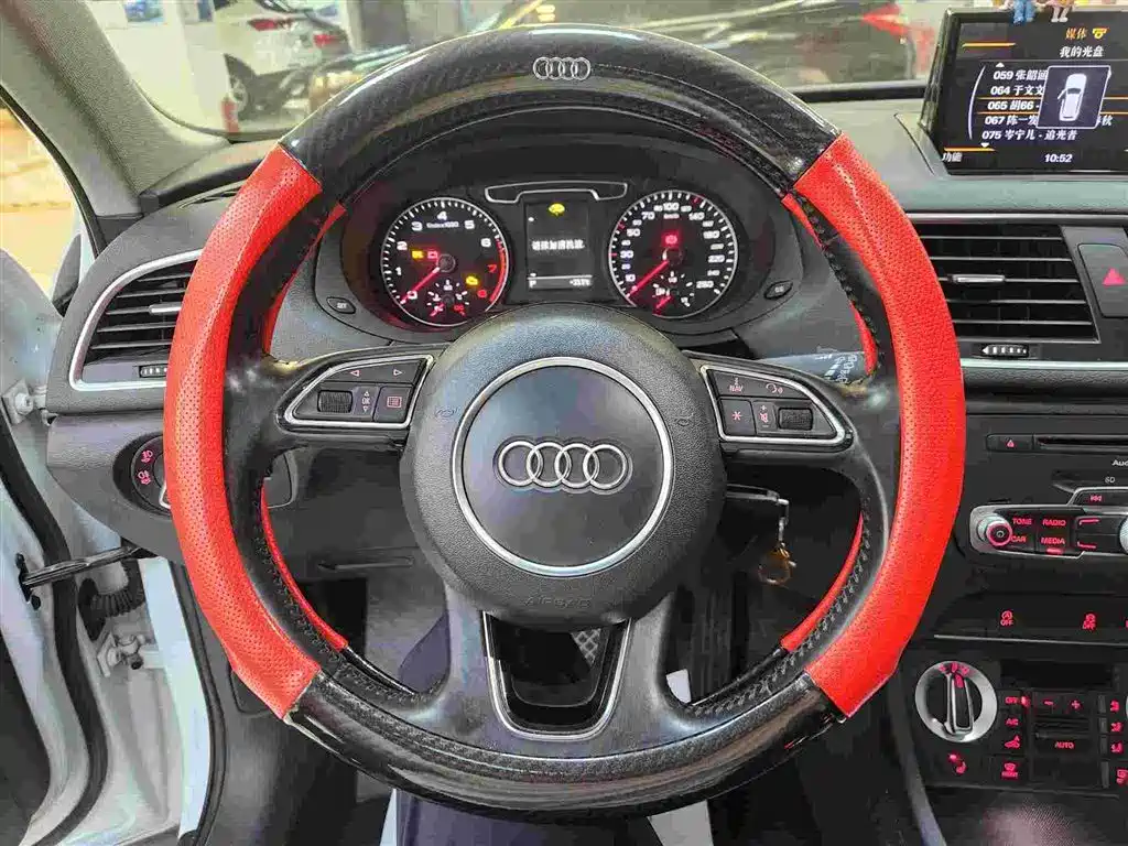 Audi Q3 2015