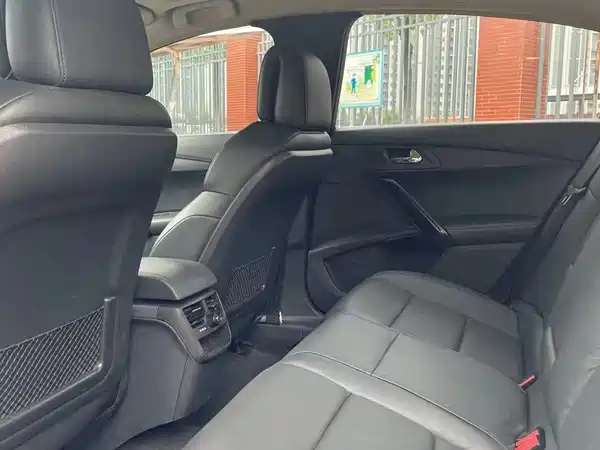 Peugeot 508 2015