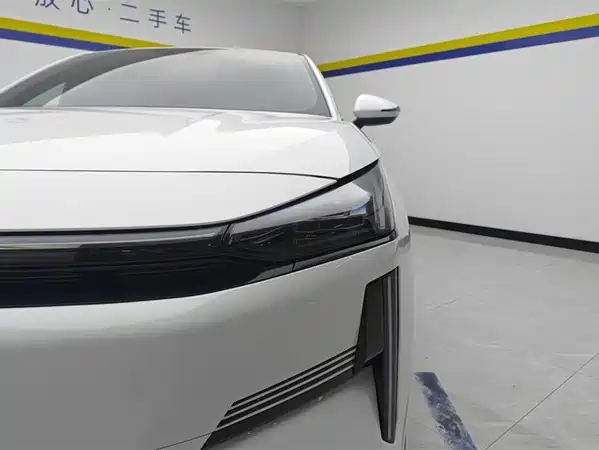 Geely Galaxy L6 2025