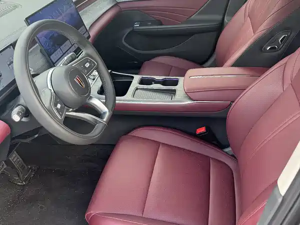 Hongqi H5 2026