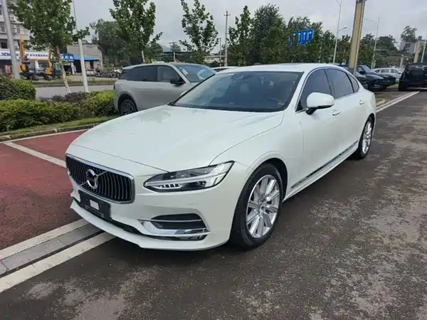 Volvo S90 2020