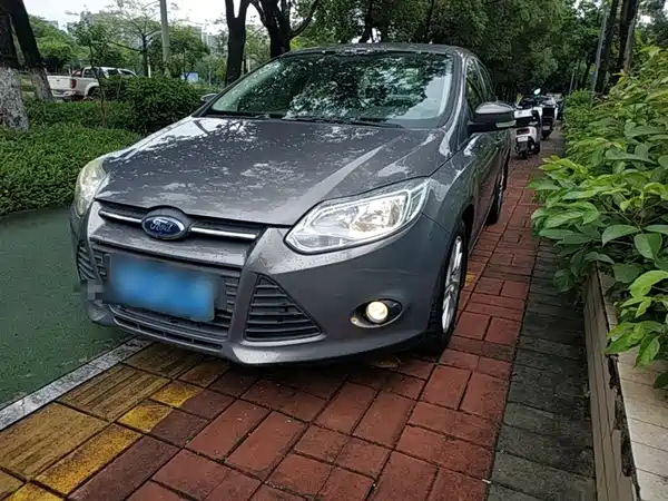 Ford Focus 2012