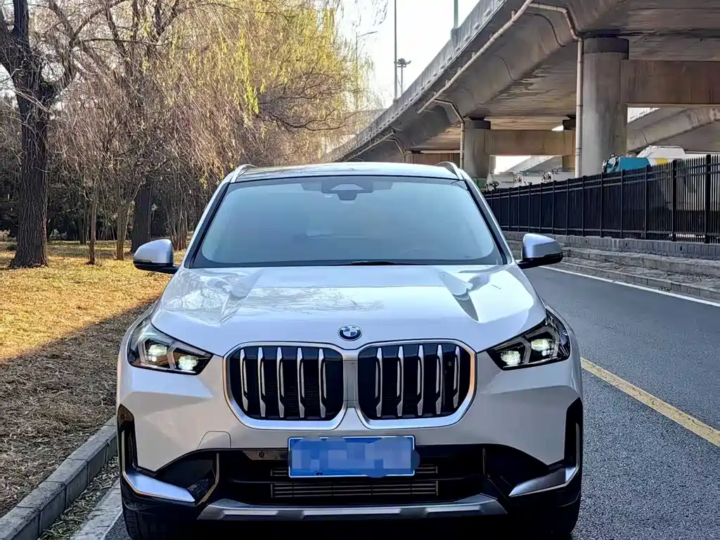 BMW X1 2024 — фото 2