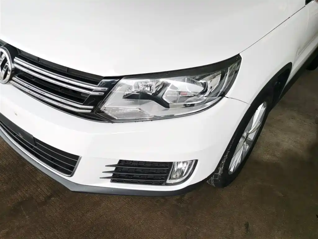 Volkswagen Tiguan 2015 — фото 24