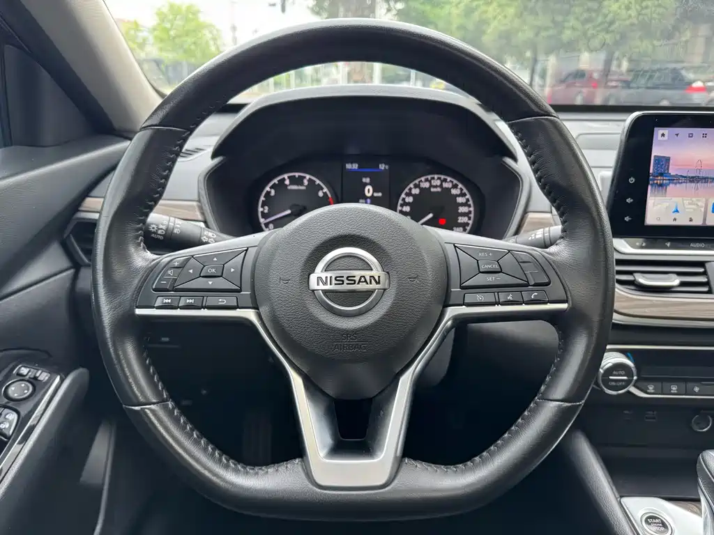 Nissan Teana 2022 — фото 11