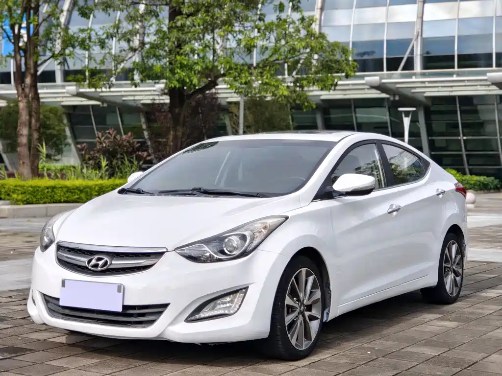 Hyundai Elantra 2016