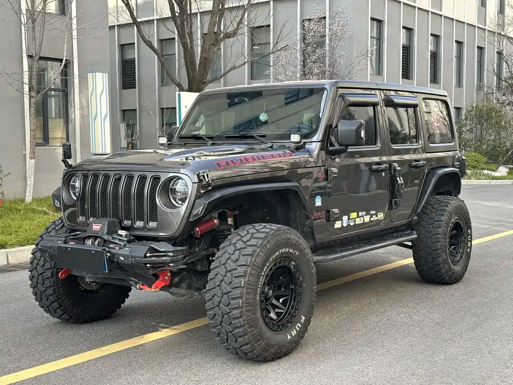Jeep Wrangler 2022 — фото 25