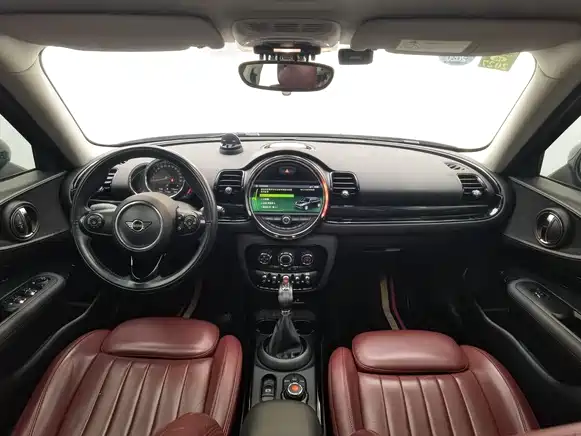 MINI Clubman 2019 — фото 3