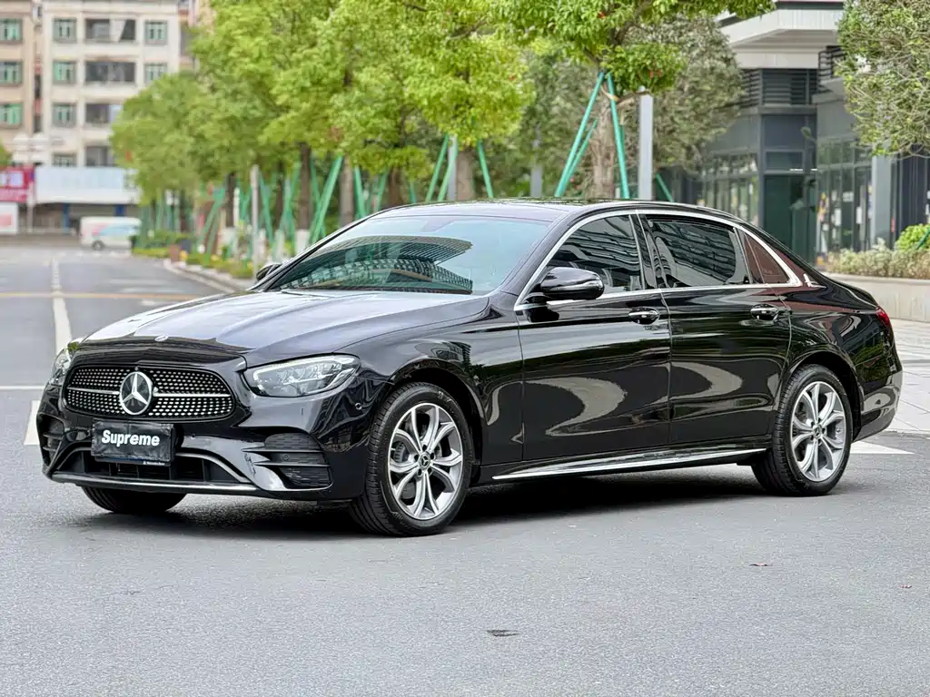 Mercedes-Benz E-Class 2023