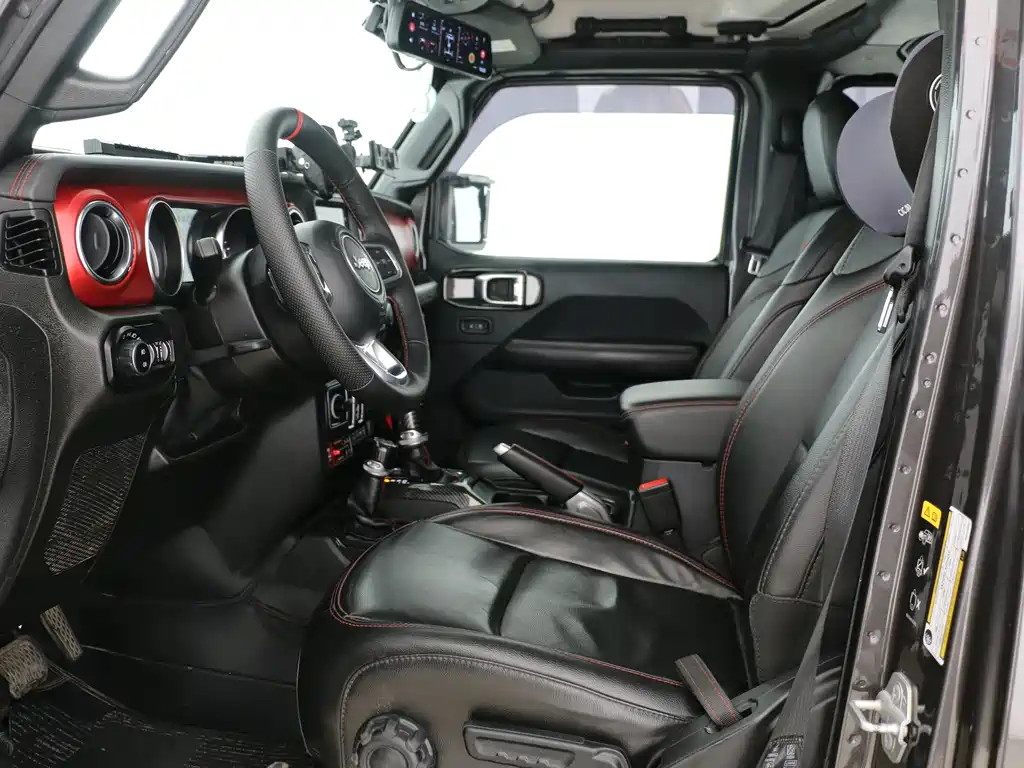 Jeep Wrangler 2022 — фото 12