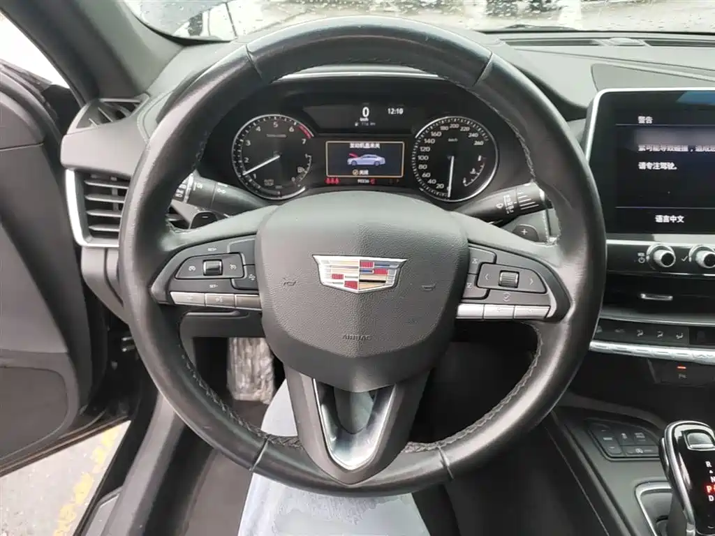 Cadillac CT5 2020 — фото 11