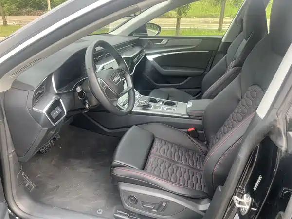 Audi A7 2024