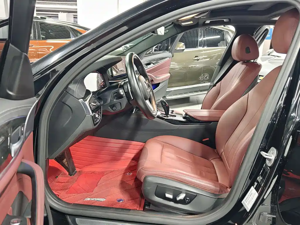 BMW 5 Series 2020