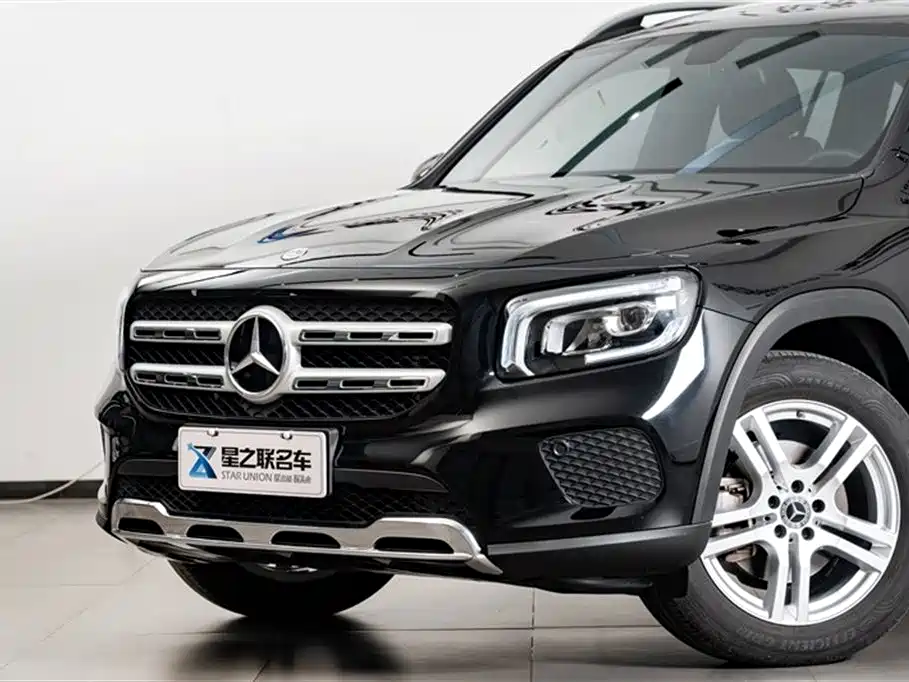 Mercedes-Benz GLB 2023 — фото 4