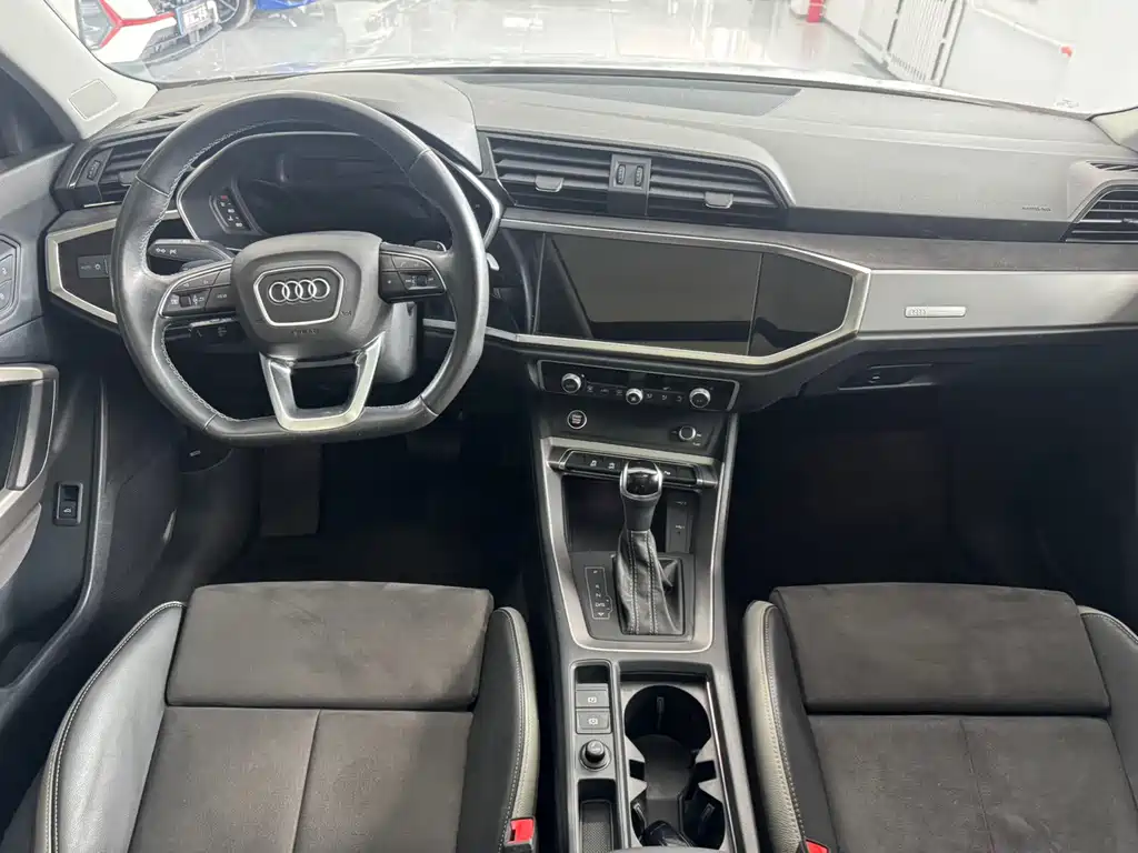 Audi Q3 2023