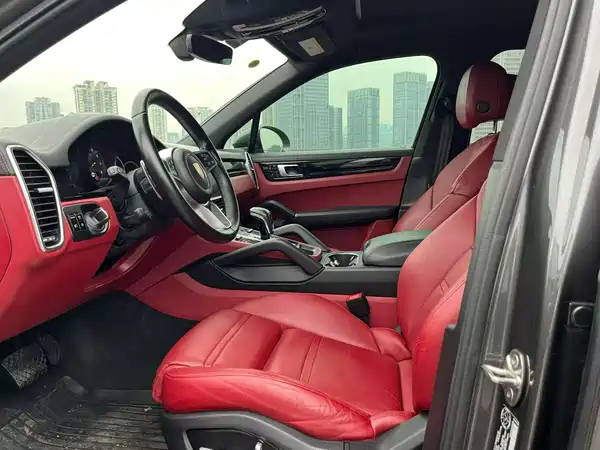 Porsche Cayenne 2019
