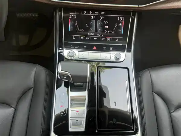 Audi Q7 2021