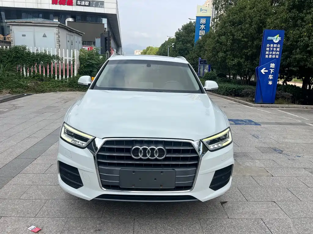 Audi Q3 2017 — фото 2
