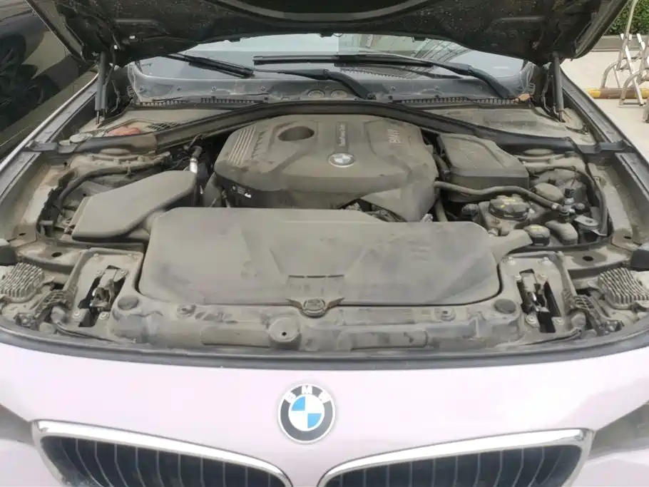BMW 3 Series GT 2019 — фото 10