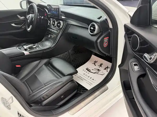 Mercedes-Benz C-Class 2018