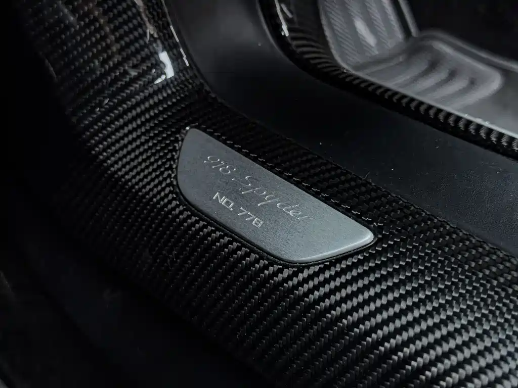 Porsche 918 Spyder 2015 — фото 27