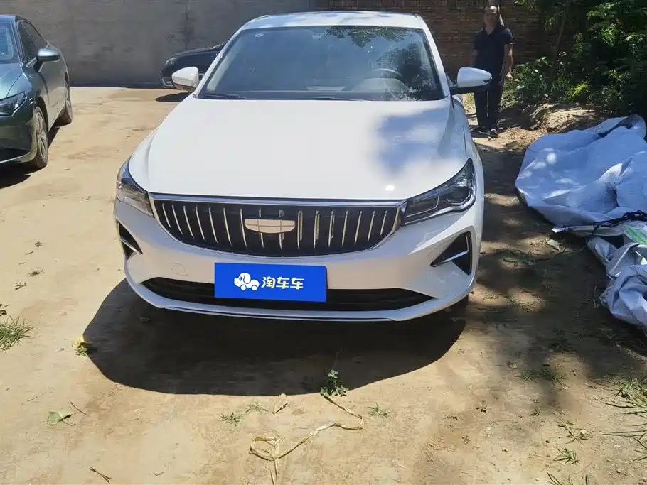 Geely Emgrand 2024
