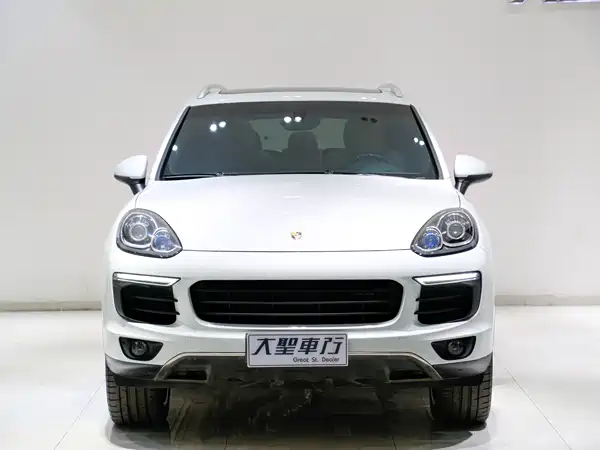 Porsche Cayenne 2015