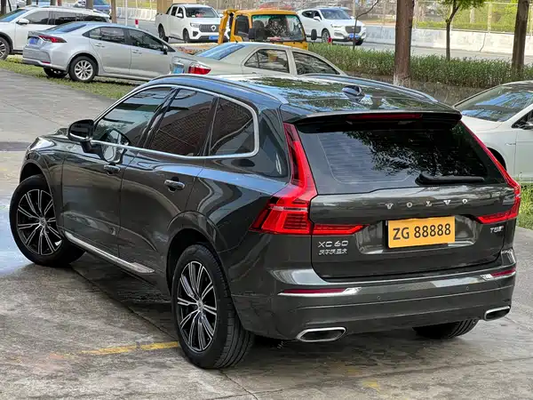 Volvo XC60 2019
