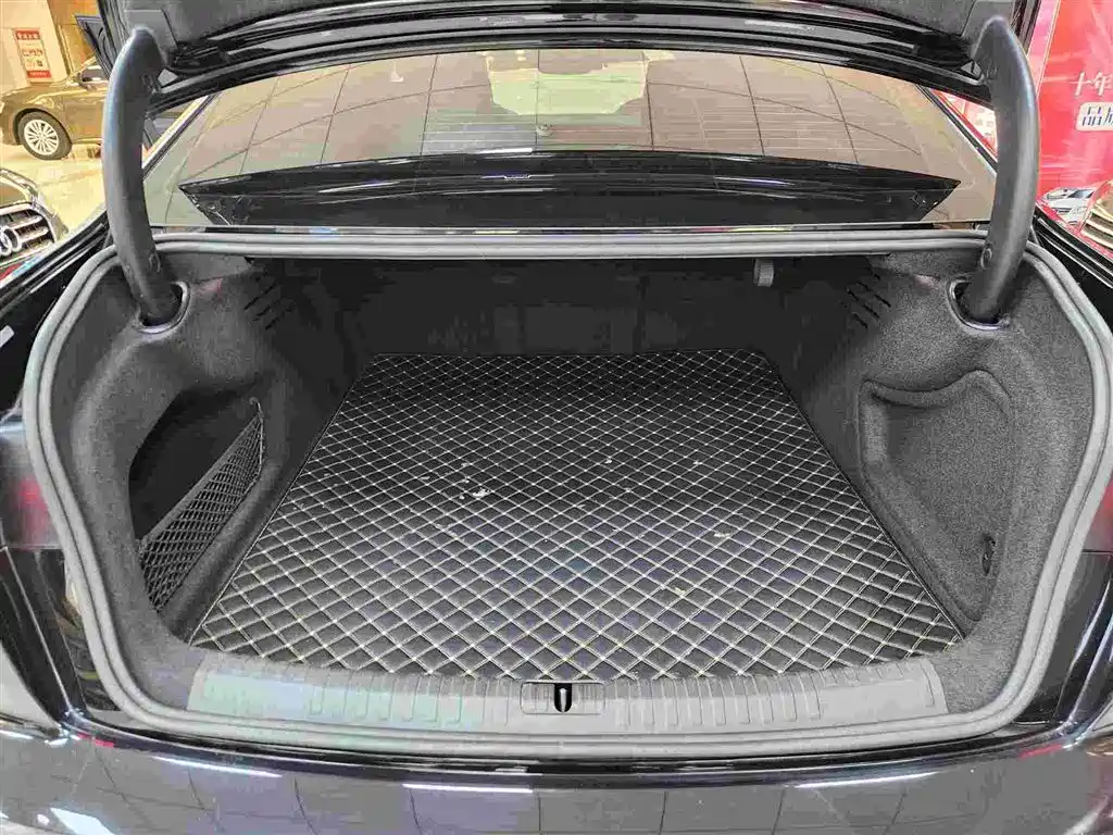 Audi A6L 2021 — фото 14