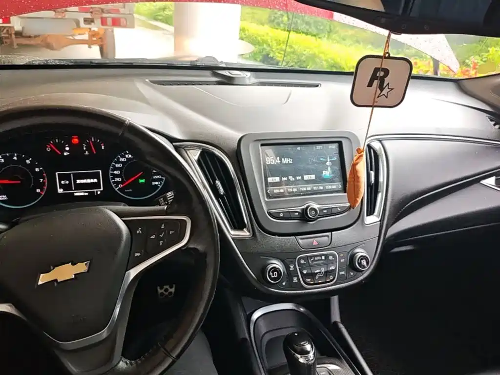Chevrolet Malibu XL 2016 — фото 10