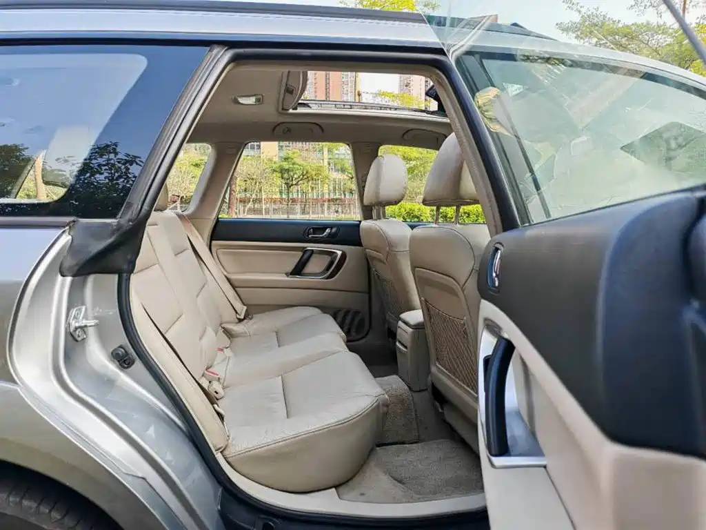 Subaru Outback 2008 — фото 8