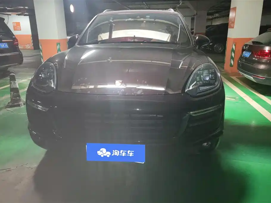 Porsche Cayenne 2015