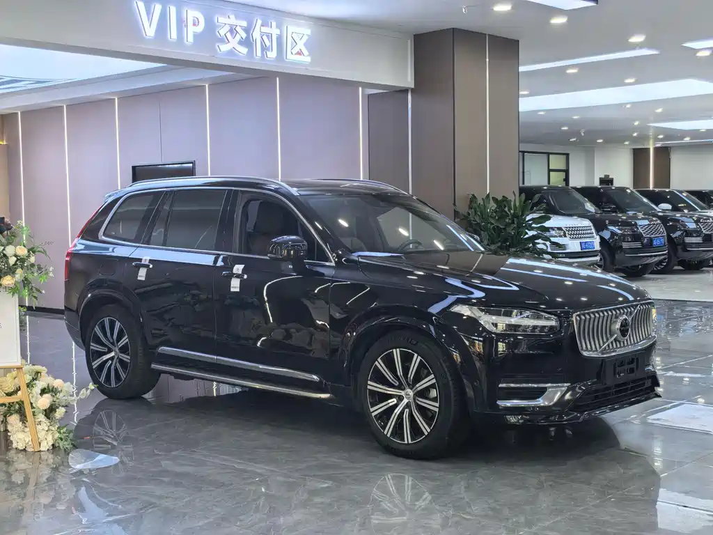 Volvo XC90 2021