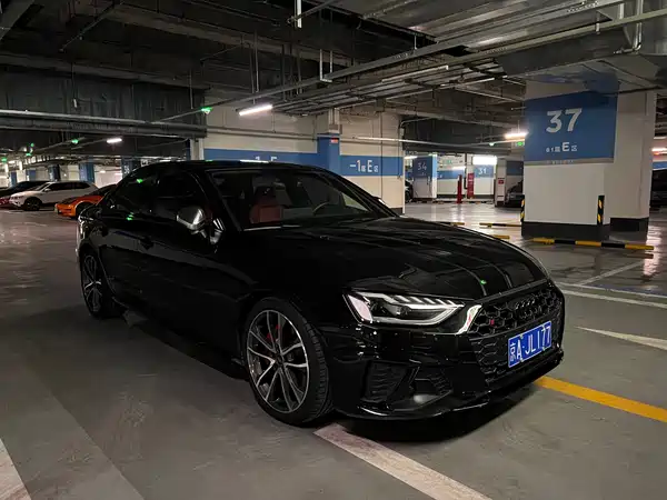 Audi S4 2023