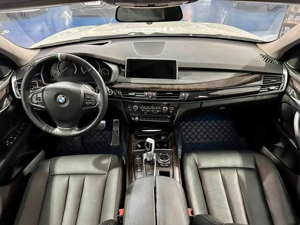 BMW X5 2015 — фото 9