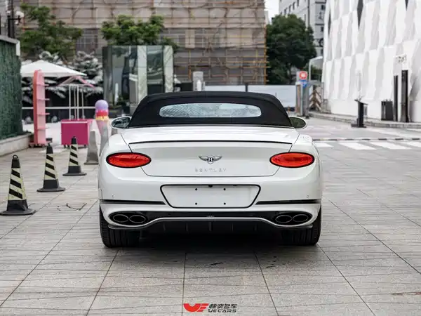 Bentley Continental 2022