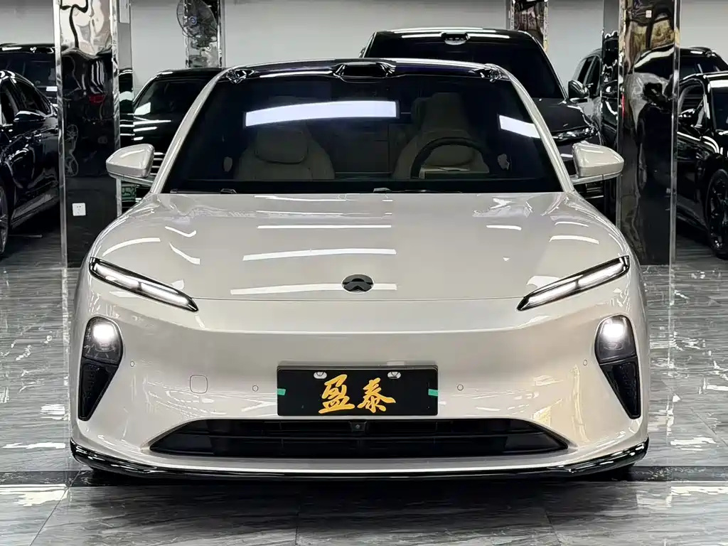 NIO ET5T 2024