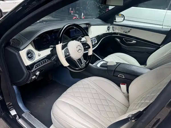 Mercedes-Benz S-Class 2008