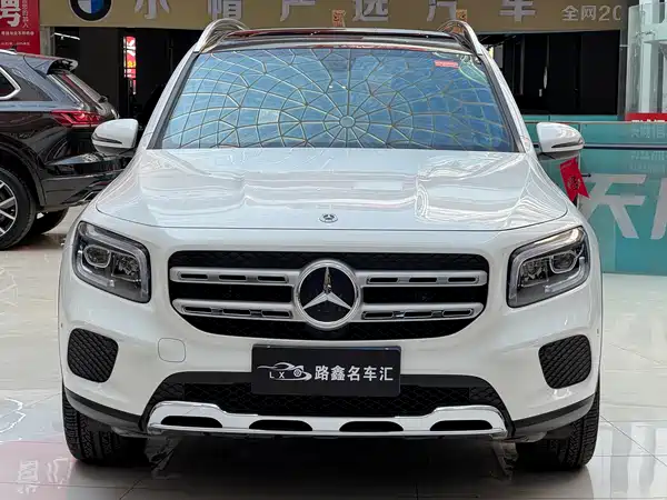 Mercedes-Benz GLB 2021