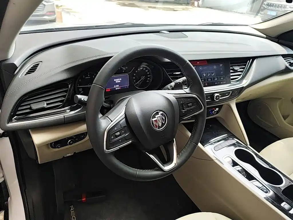 Buick Regal 2021 — фото 10