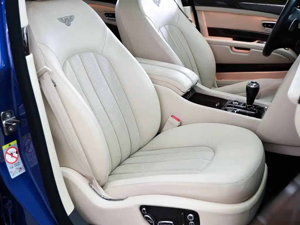 Bentley Mulsanne 2013 — фото 16