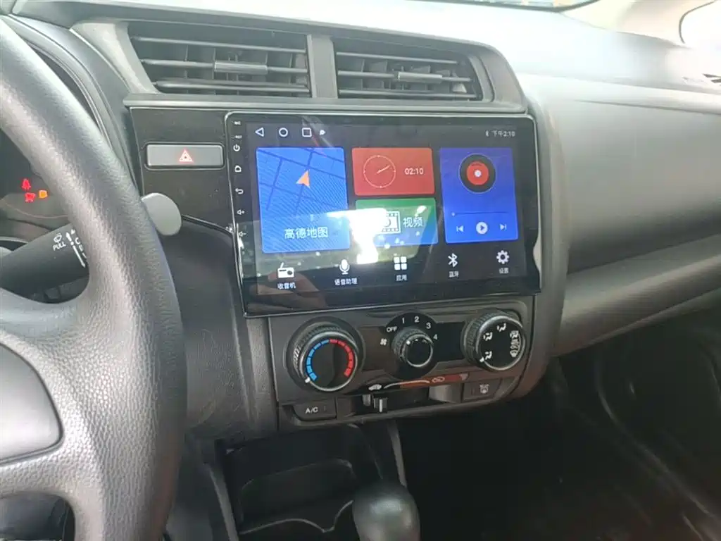Honda Fit 2018 — фото 13