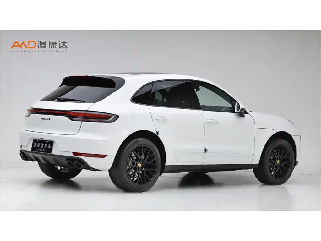 Porsche Macan 2021