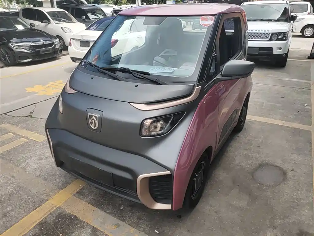 Baojun E200 2019 — фото 2