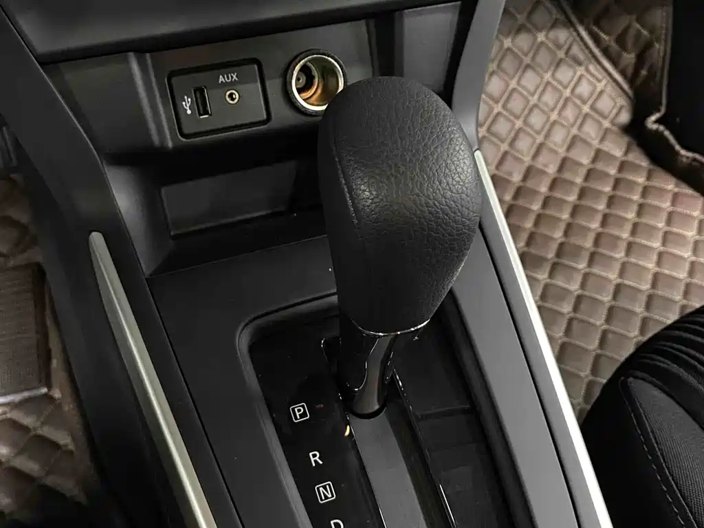 Nissan Sylphy 2024 — фото 13
